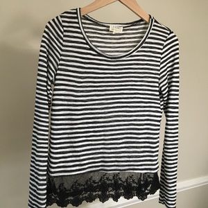 LA Hearts light knit sweater